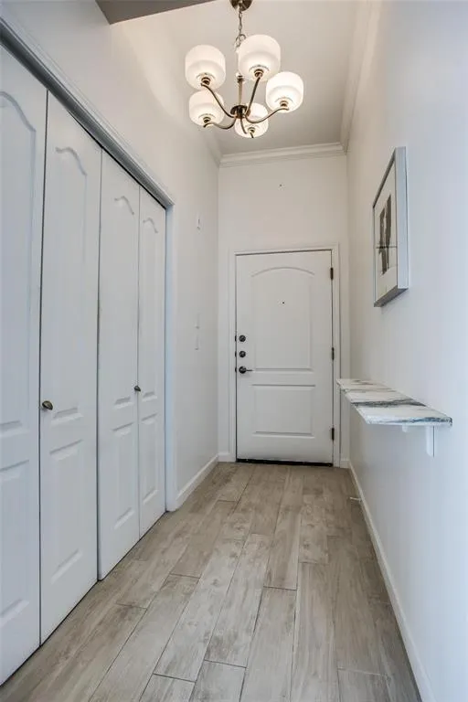 3225 Turtle Creek Boulevard, #1148