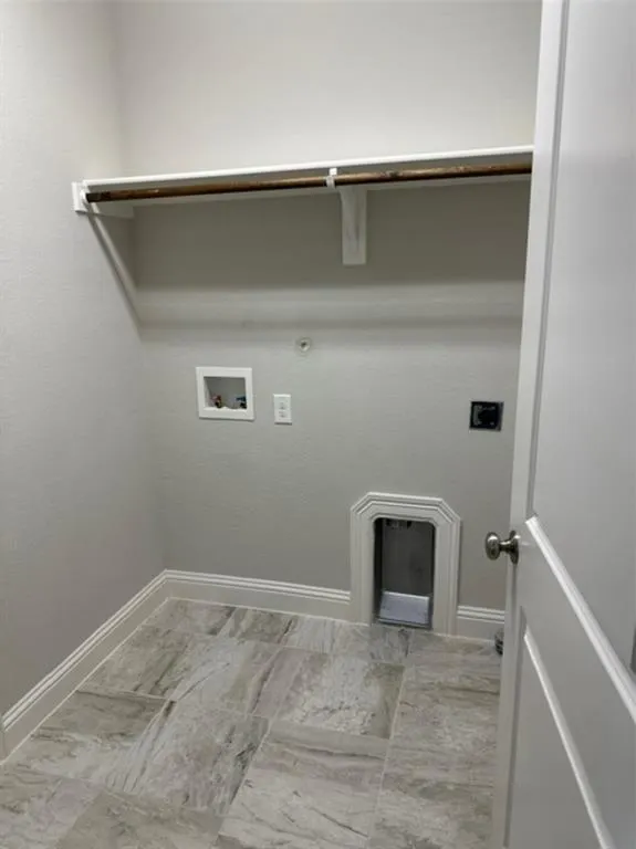 1066 James Court