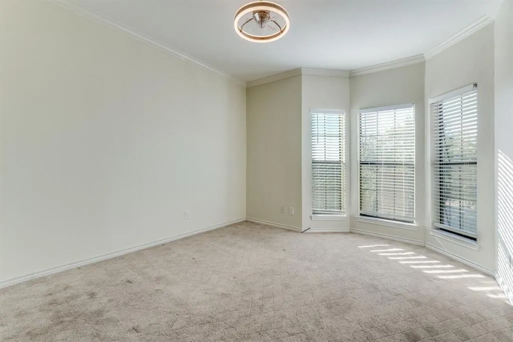 8610 Turtle Creek Boulevard, #104