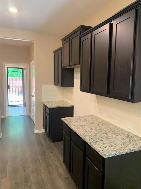 2233 Obsidian Drive