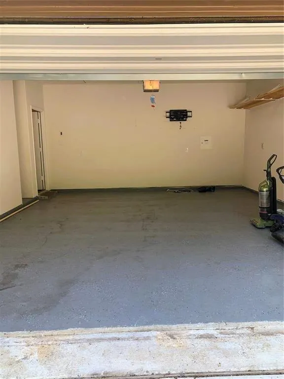 2233 Obsidian Drive