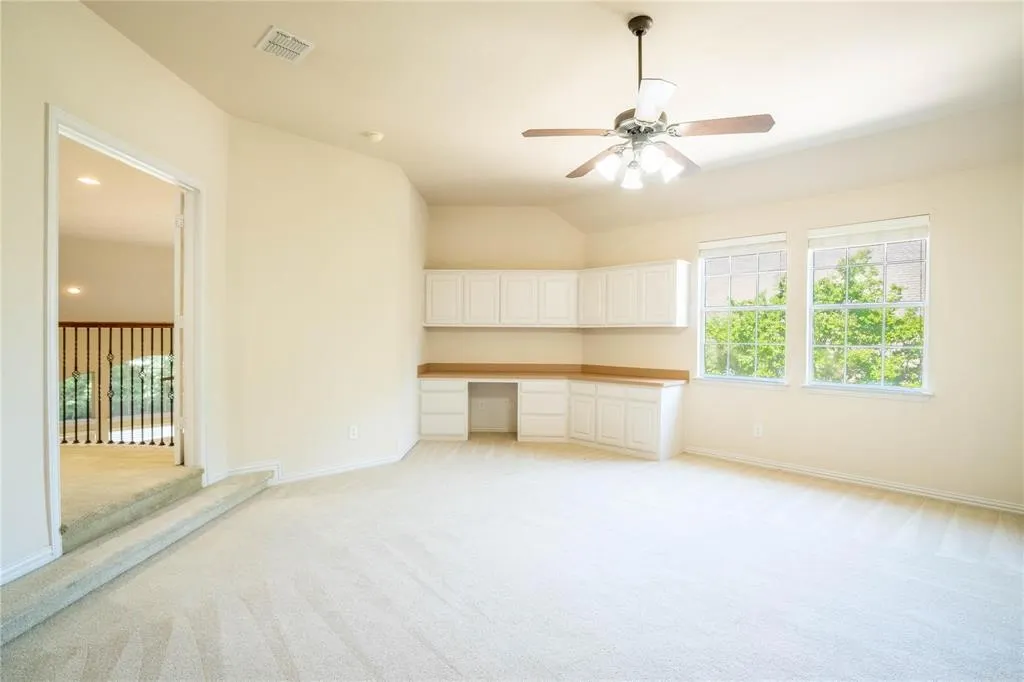 7900 Linksview Drive
