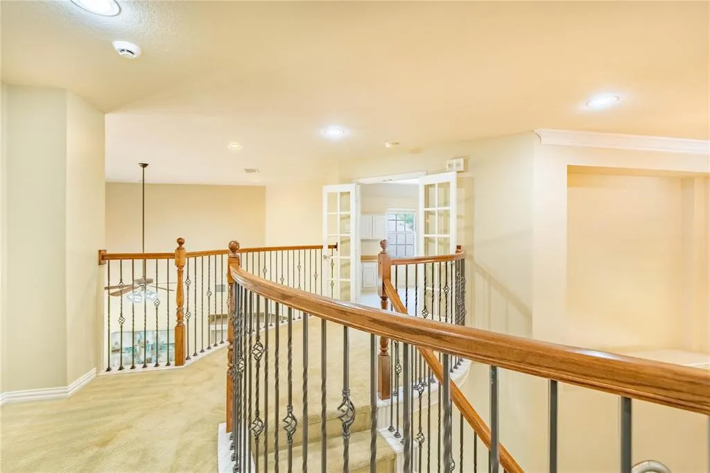 7900 Linksview Drive