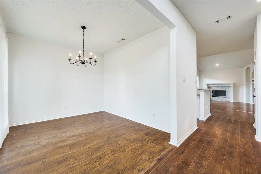 11519 Harbor Road