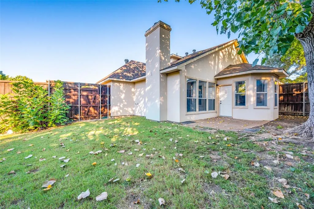 11519 Harbor Road