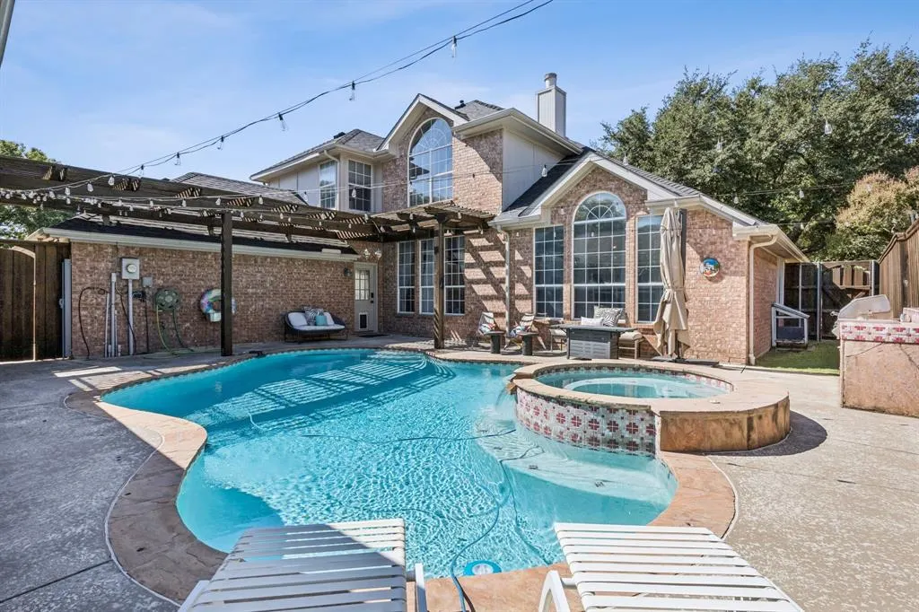 7704 Liberty Drive