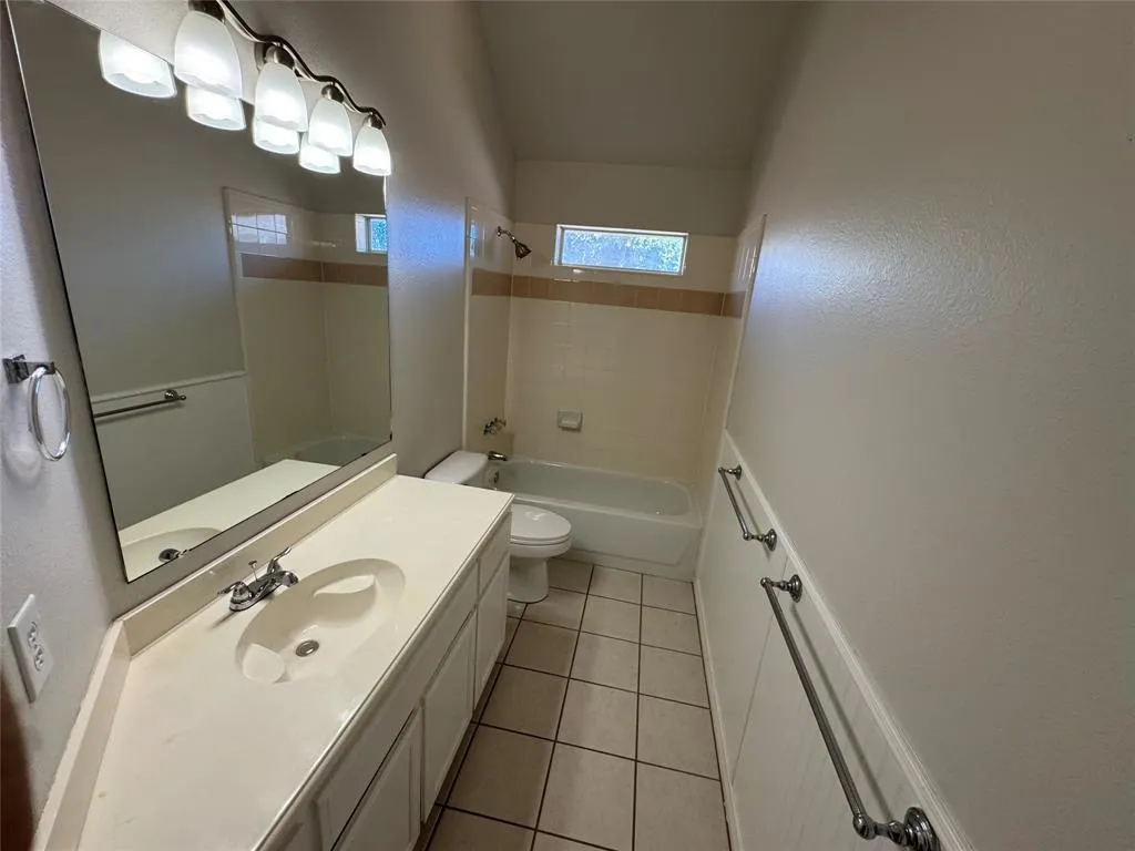 1509 River Hill Drive