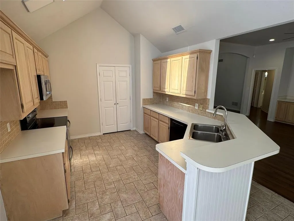 1509 River Hill Drive