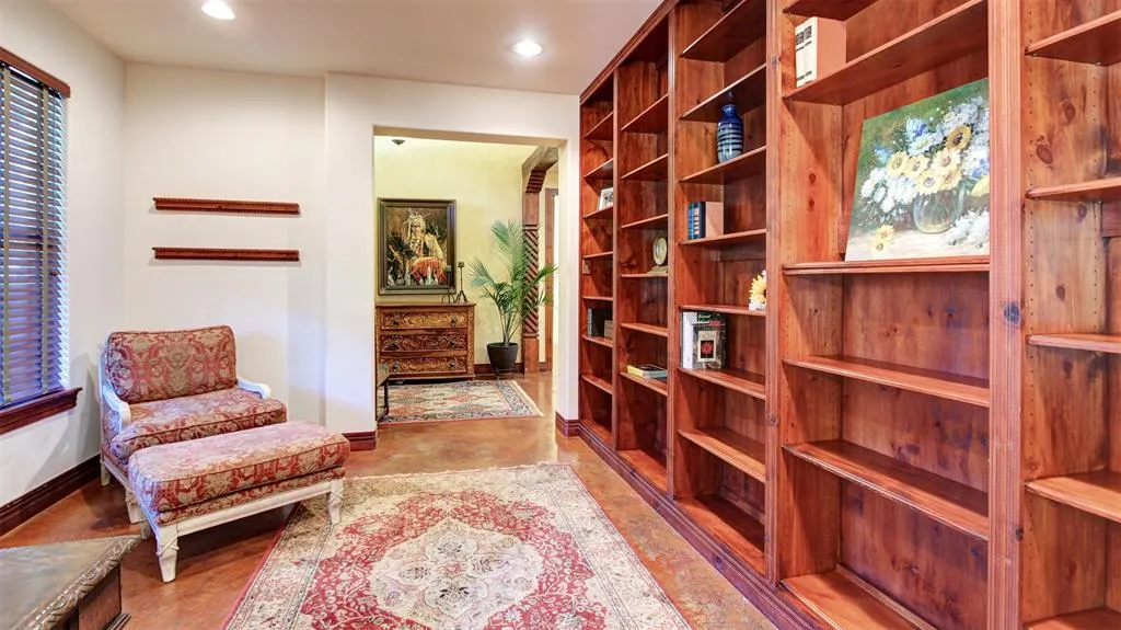 3227 Berry Hollow