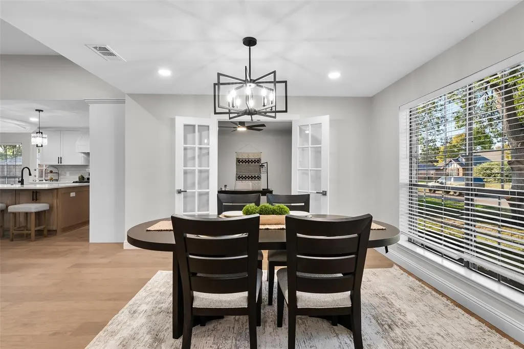 2800 Glen Forest Lane
