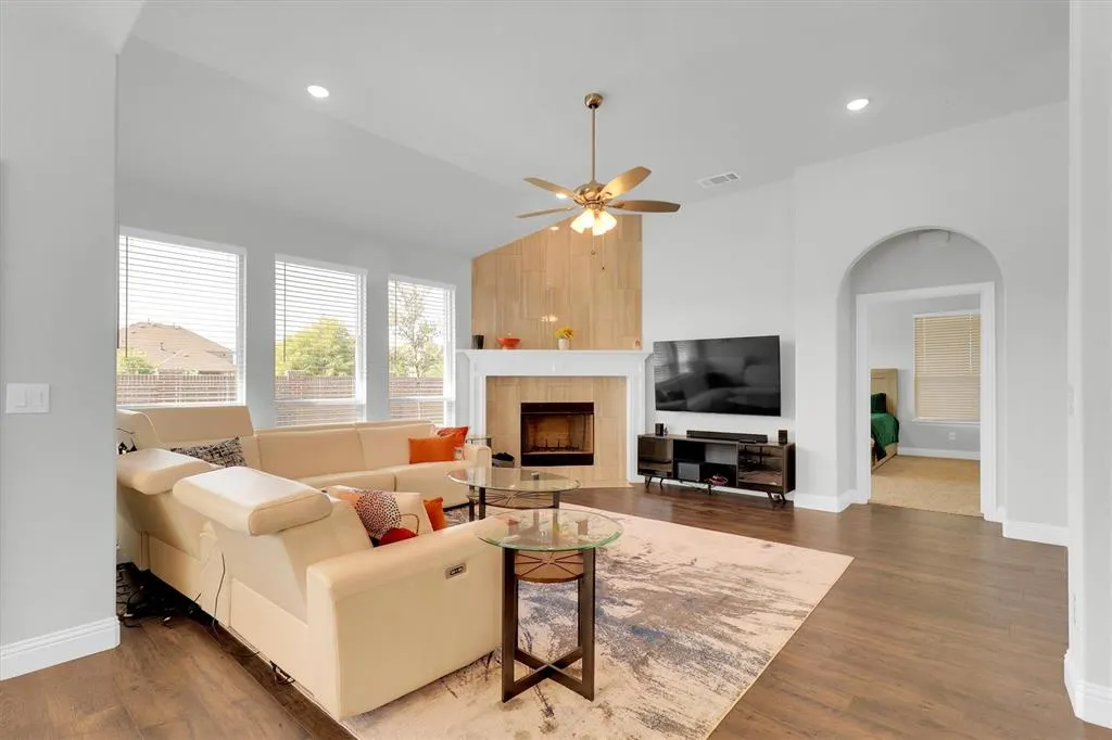 1408 Milton Lane
