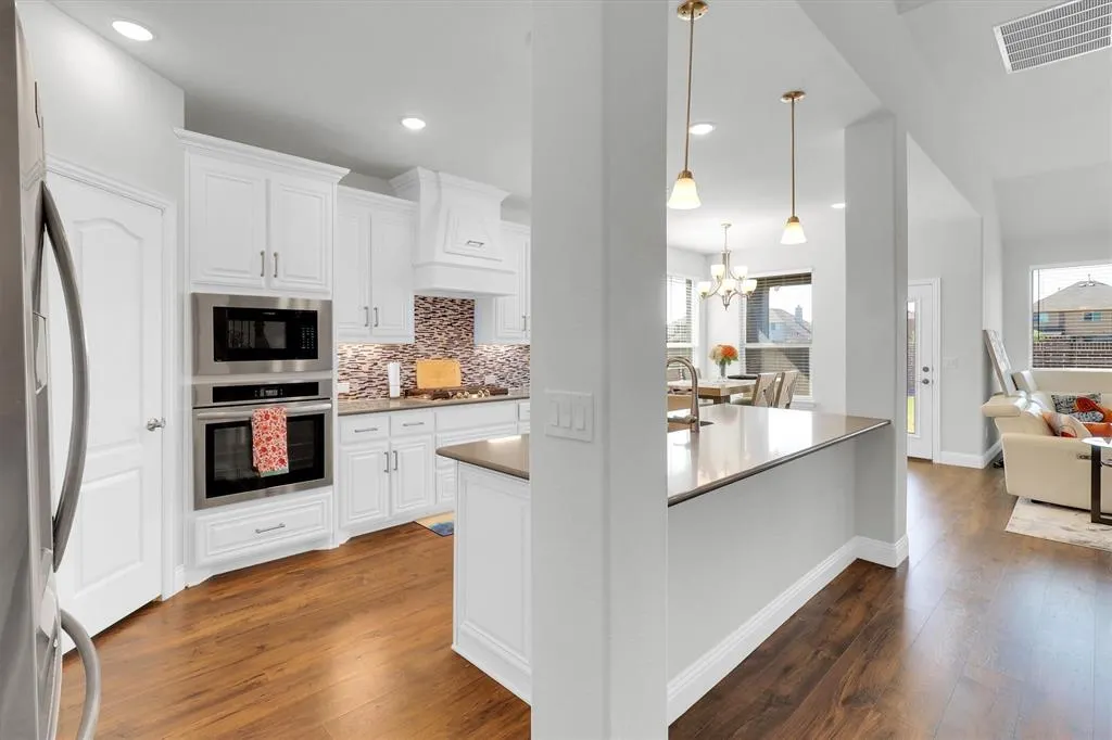 1408 Milton Lane