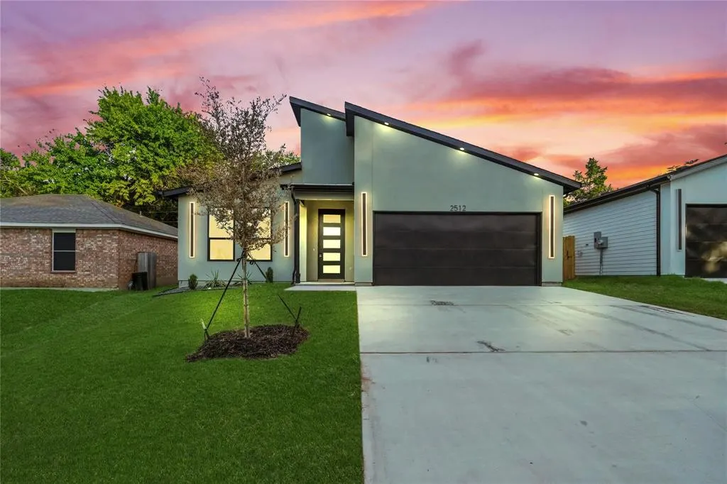 2512 Kool Avenue