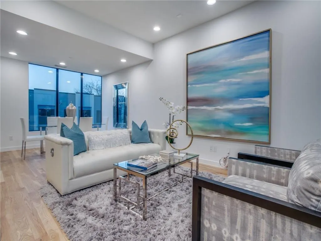 5225 Crestfield Place