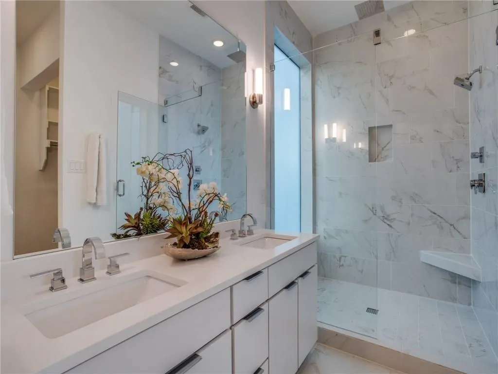 5225 Crestfield Place