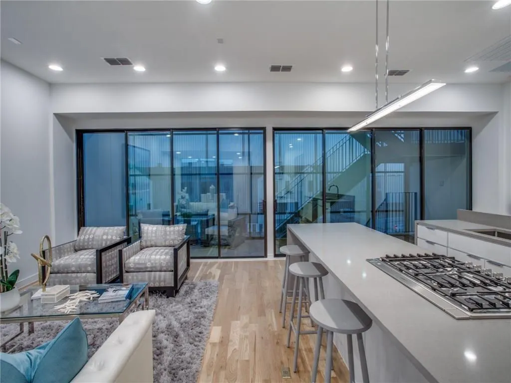 5225 Crestfield Place