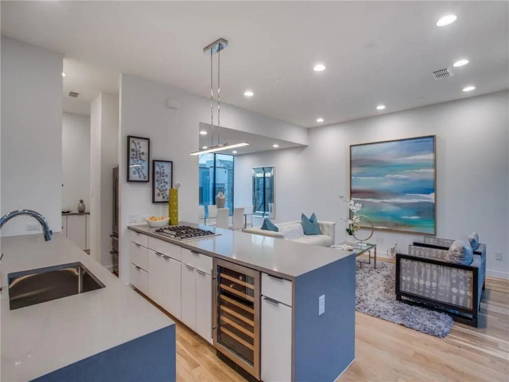 5225 Crestfield Place