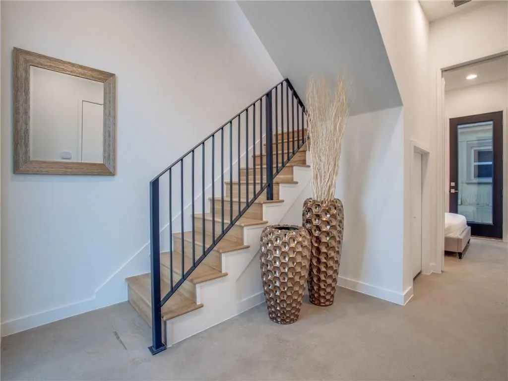 5225 Crestfield Place