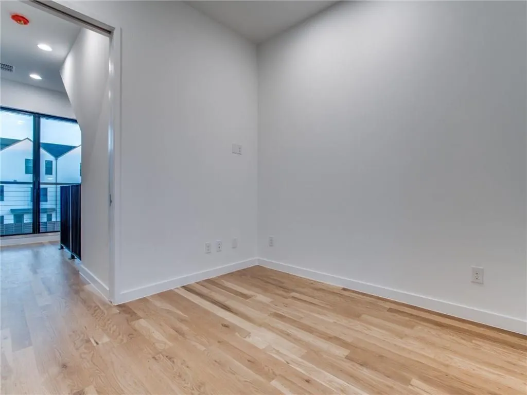 5225 Crestfield Place