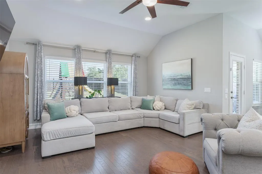3750 Ryeland Cove