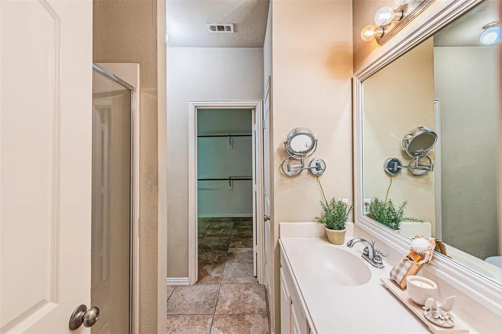 2268 Fletcher Trail