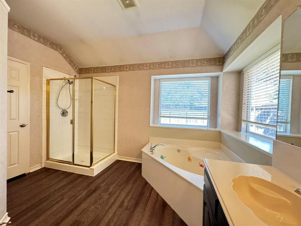 1310 Marwood Court