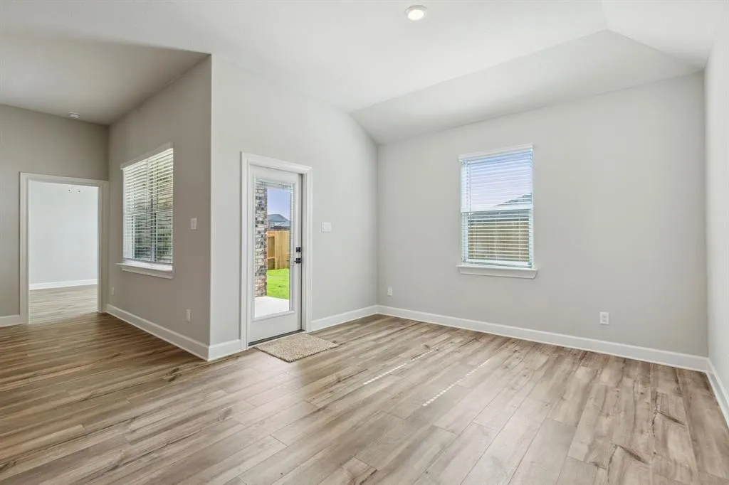 609 Harbor Oaks Drive