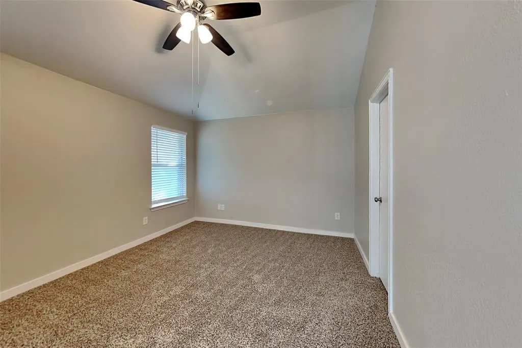 4920 Mountain Ridge Lane