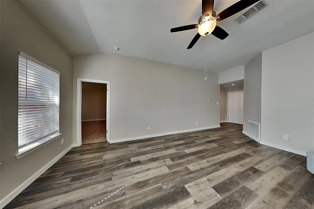 4920 Mountain Ridge Lane