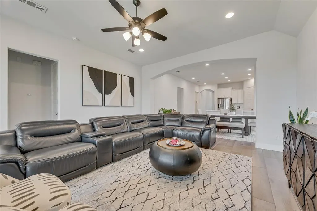 8108 San Bernard Trail