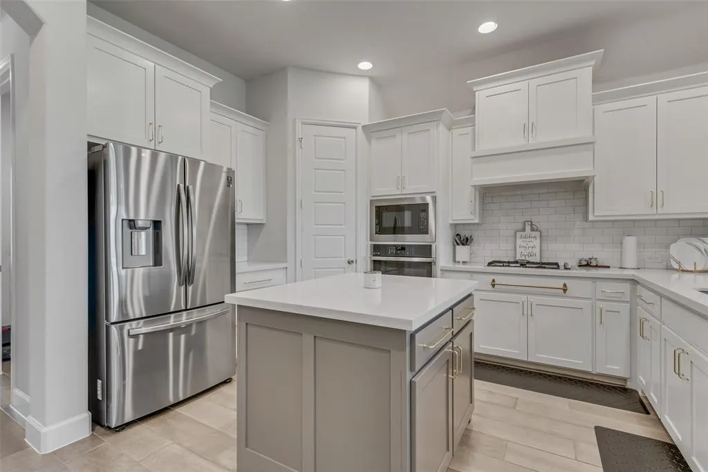 8108 San Bernard Trail