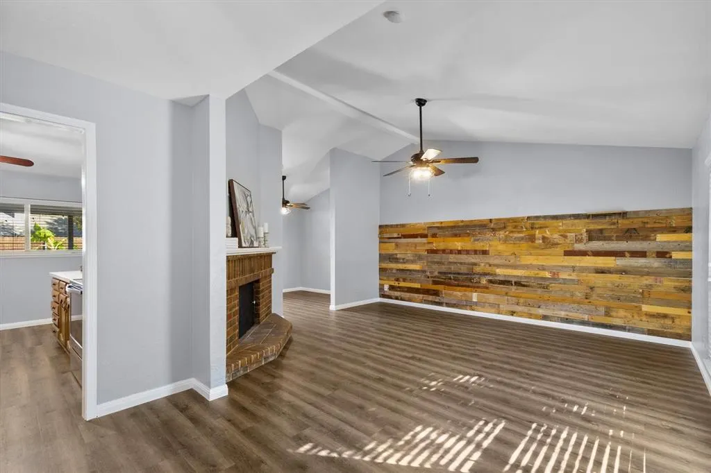 1303 Timbercreek Court