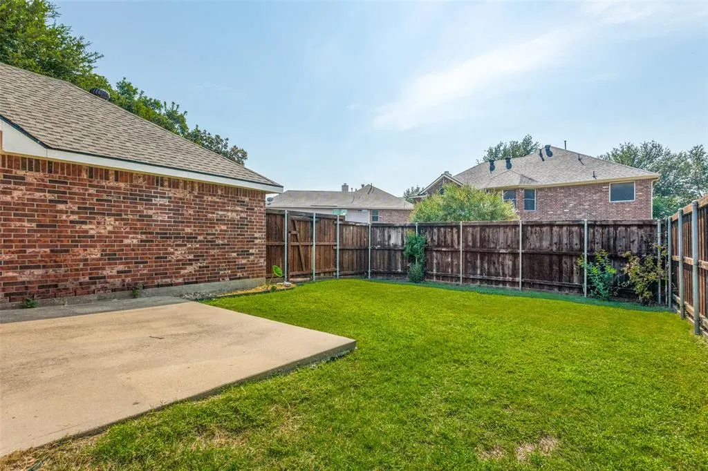 8547 Turnberry Drive