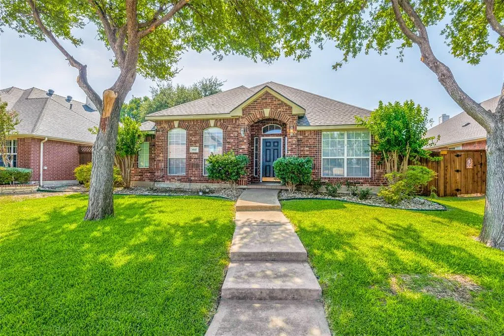 8547 Turnberry Drive