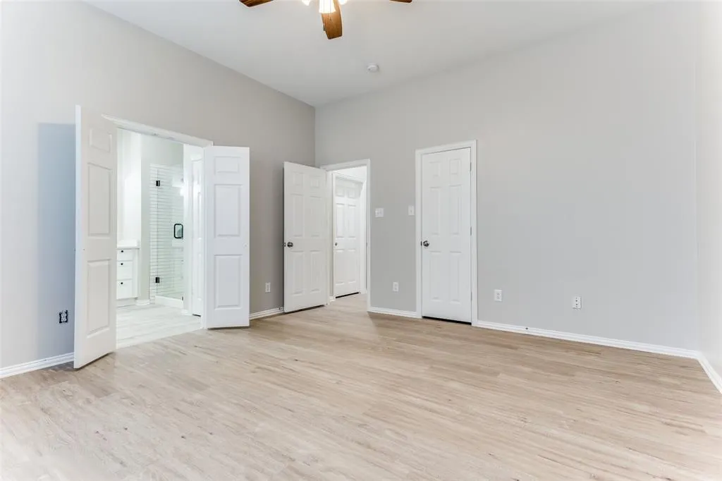 8547 Turnberry Drive