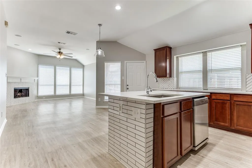 8547 Turnberry Drive