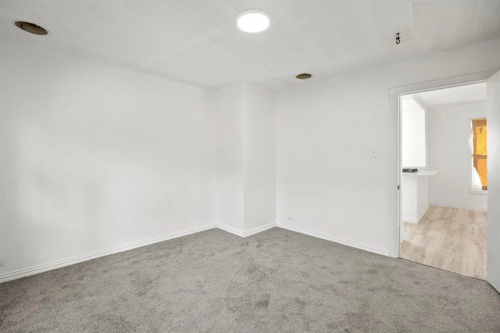 1802 Fordham Road