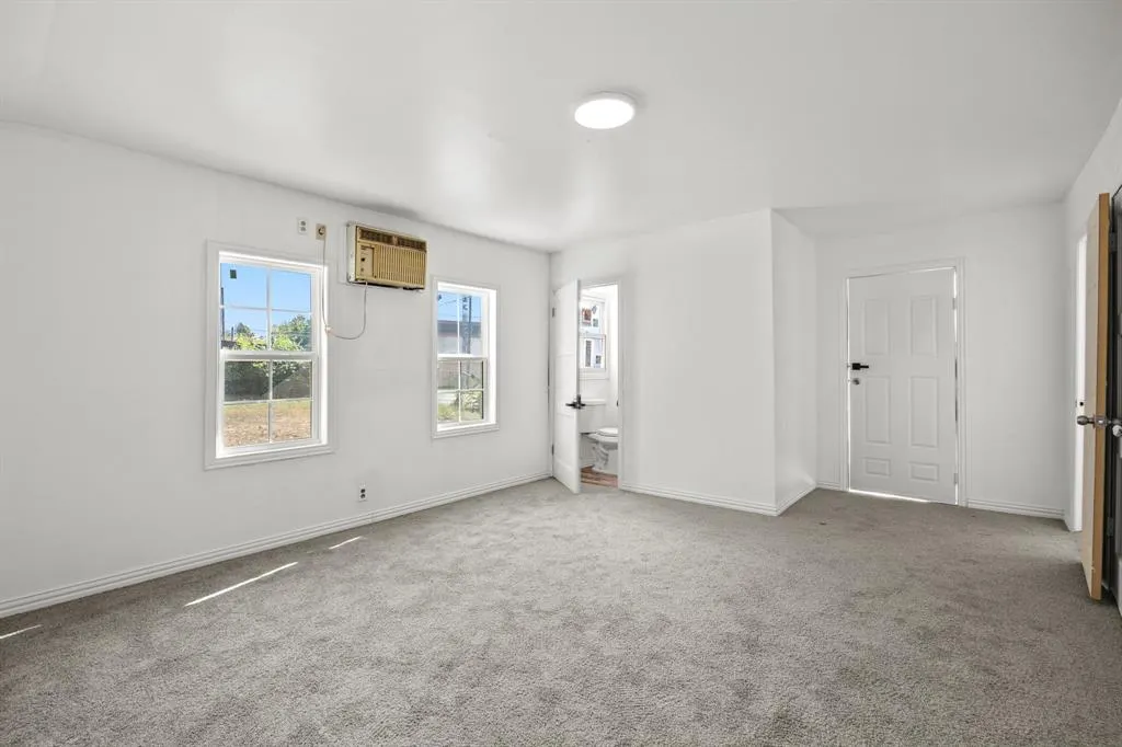 1802 Fordham Road