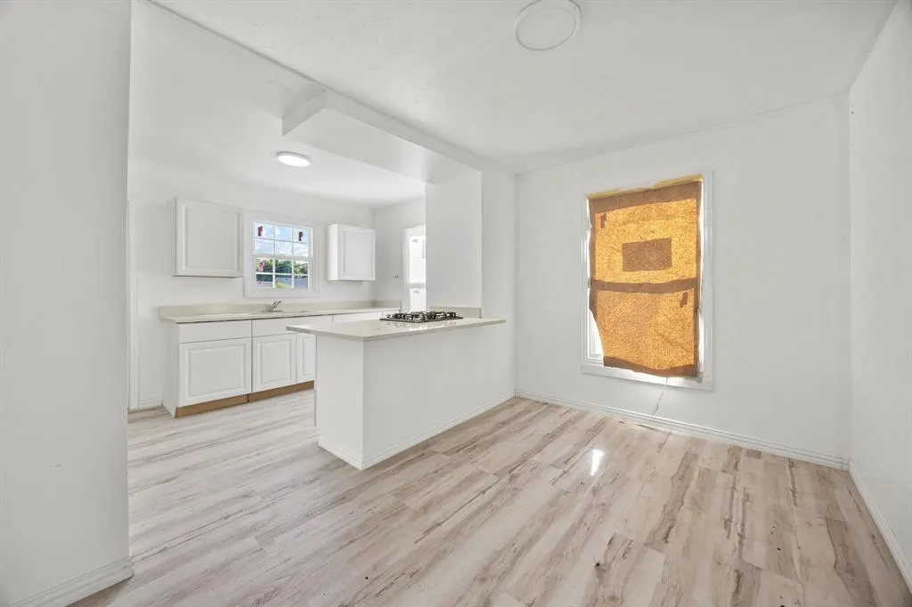 1802 Fordham Road