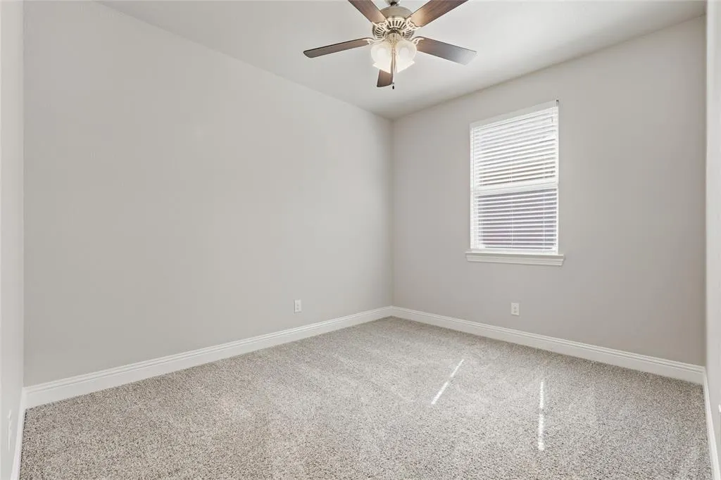 1424 Green Valley Way