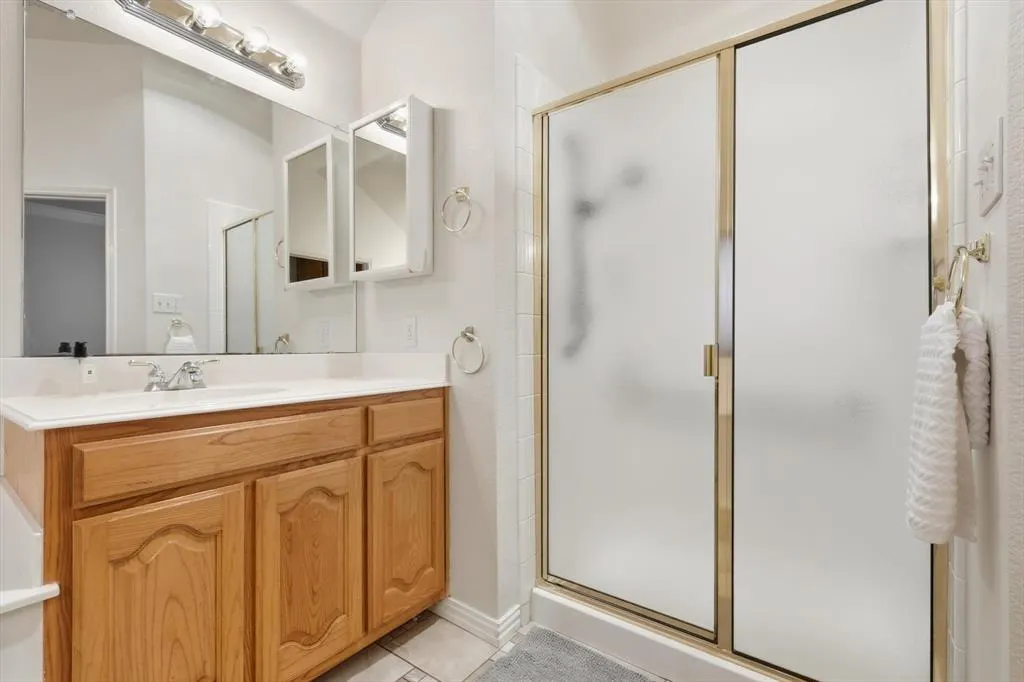 8405 Desert Dunes Trail