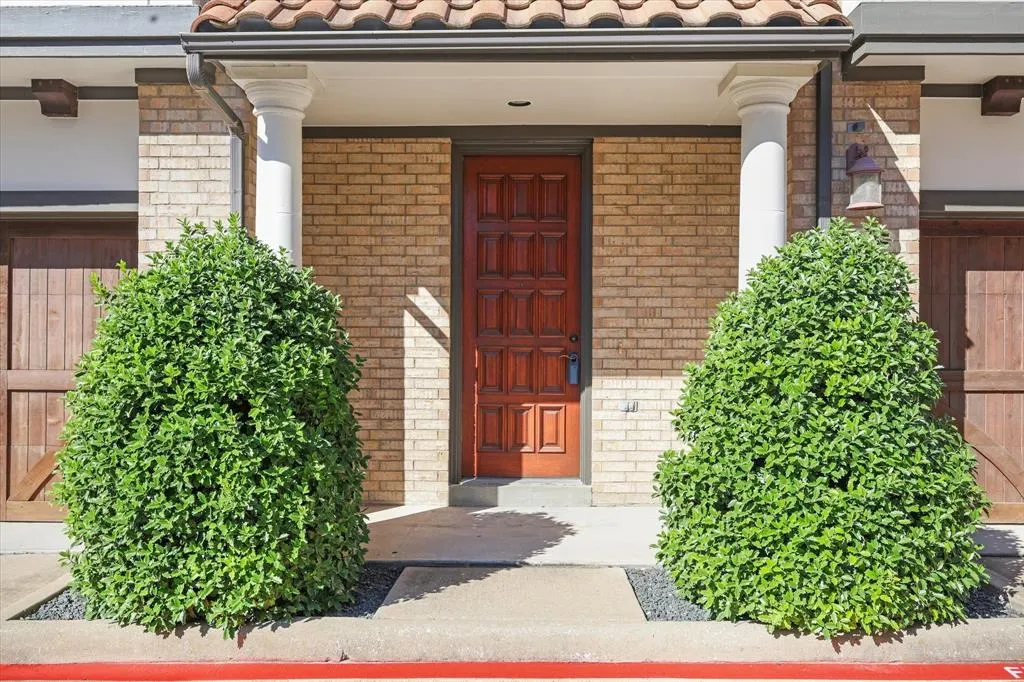13900 Noel Road, #6