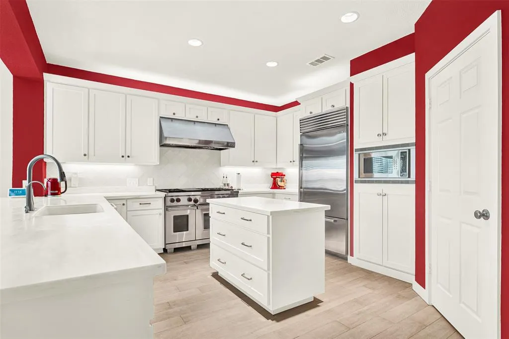 3104 Fernhurst Drive