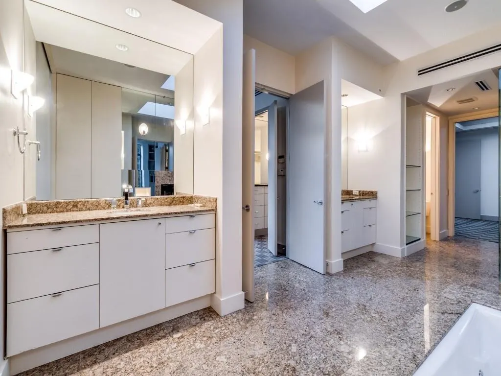 3818 Turtle Creek Drive