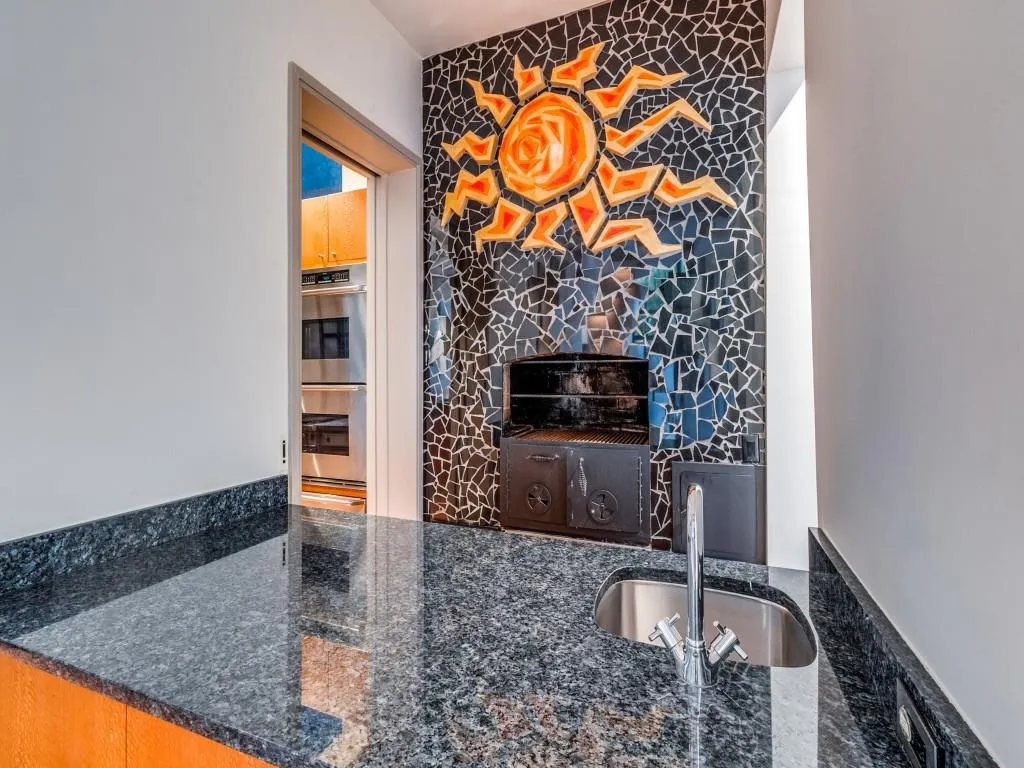 3818 Turtle Creek Drive