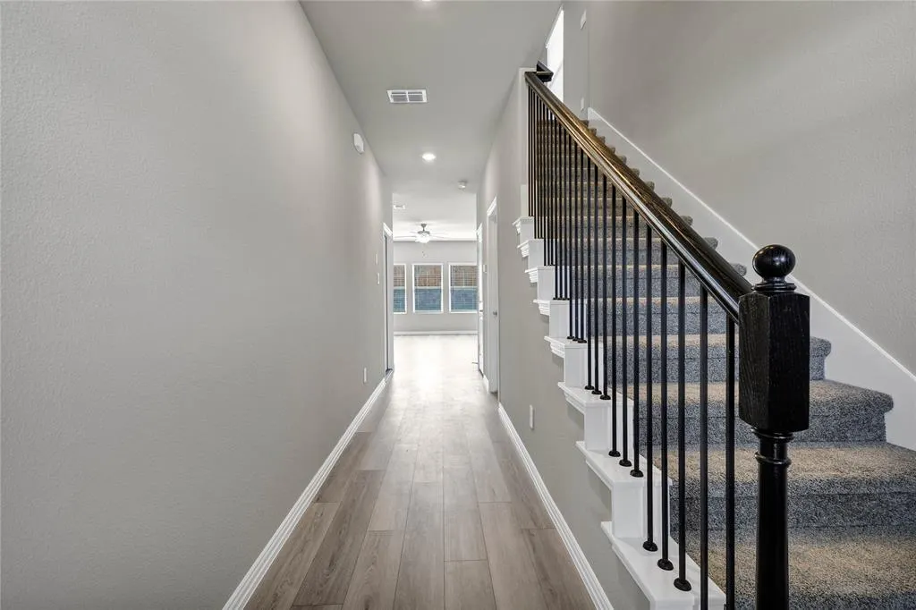 515 Ezra Lane