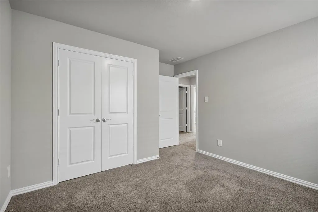 515 Ezra Lane