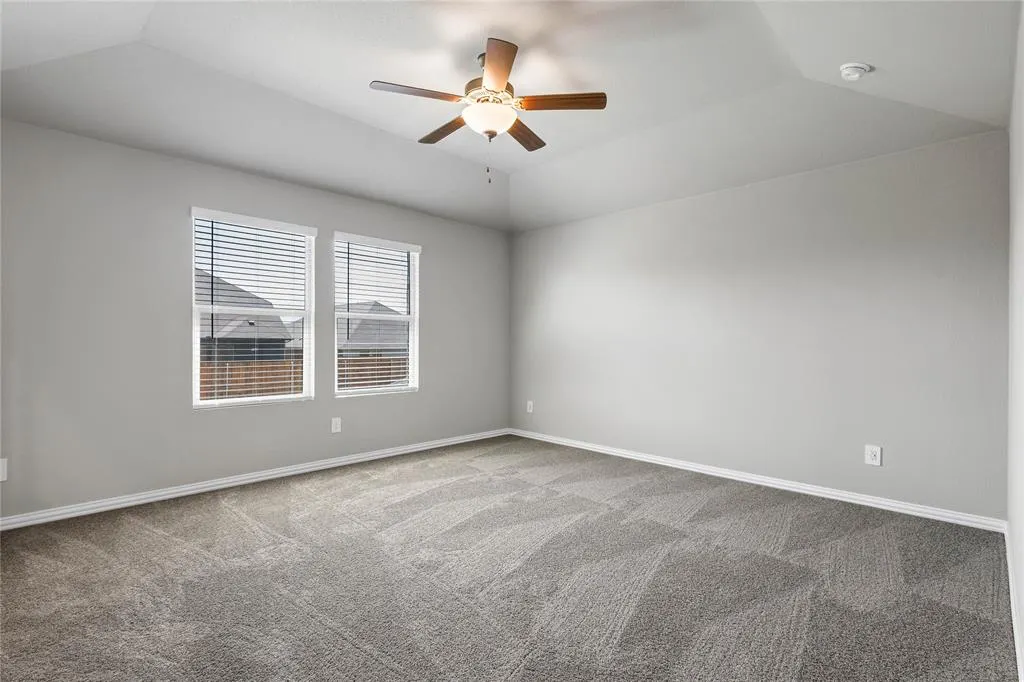 515 Ezra Lane