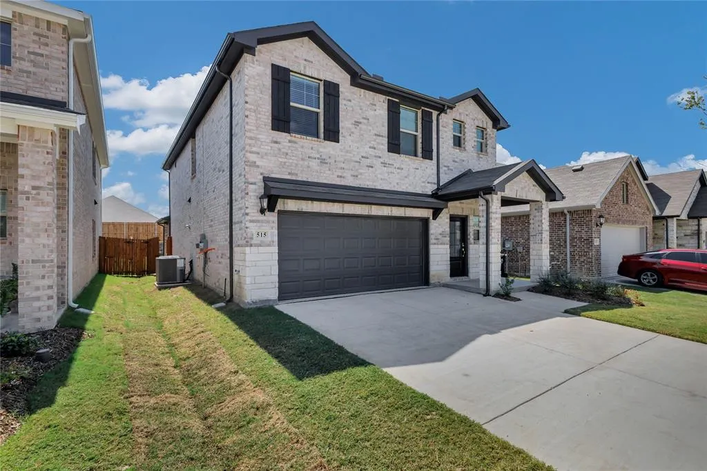 515 Ezra Lane