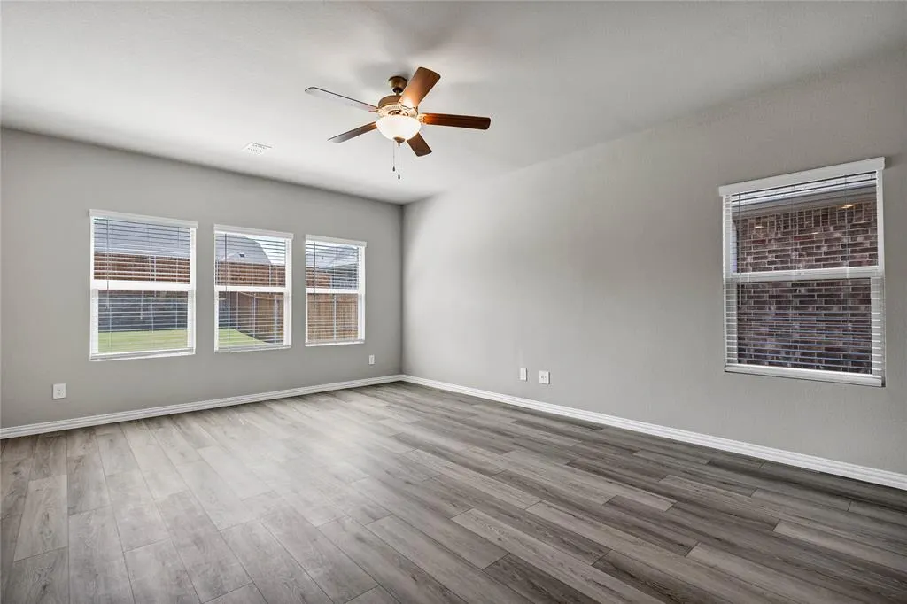 515 Ezra Lane
